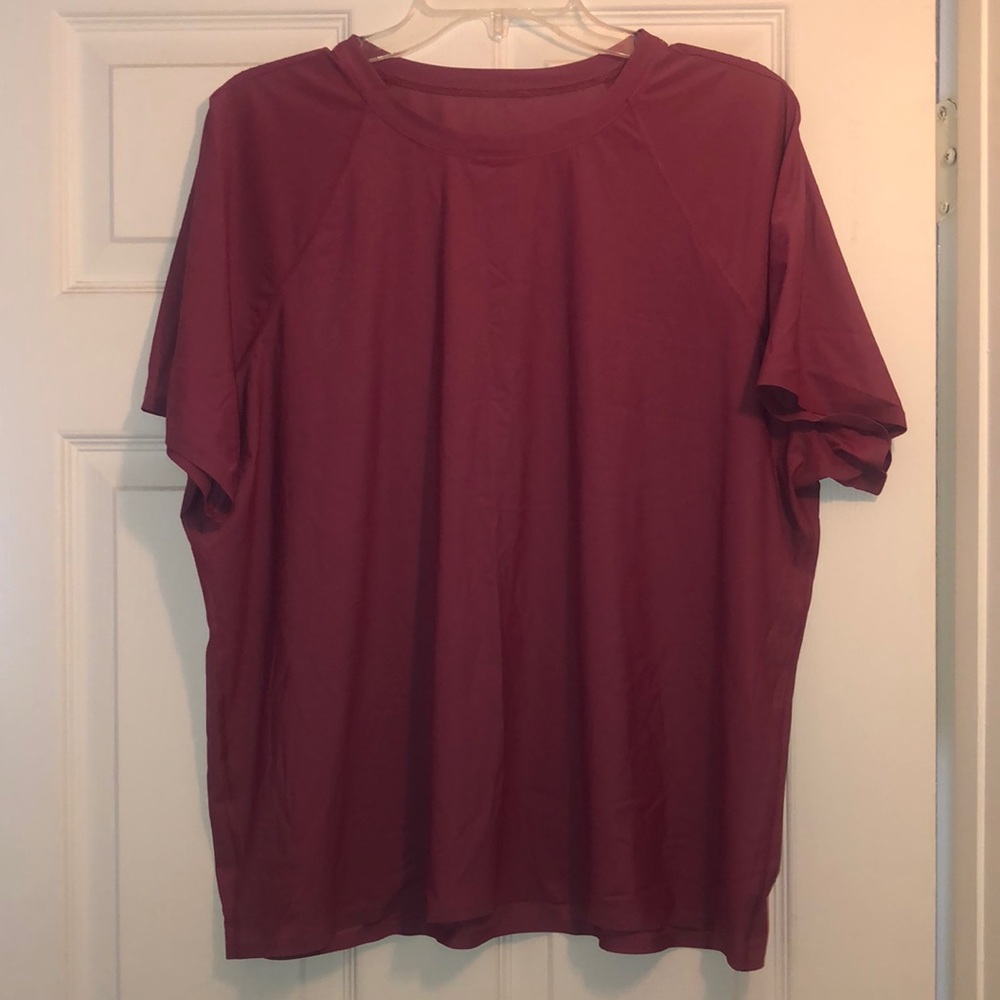 Lululemon Short sleeve Shirt Size 12 - LIKE NEW